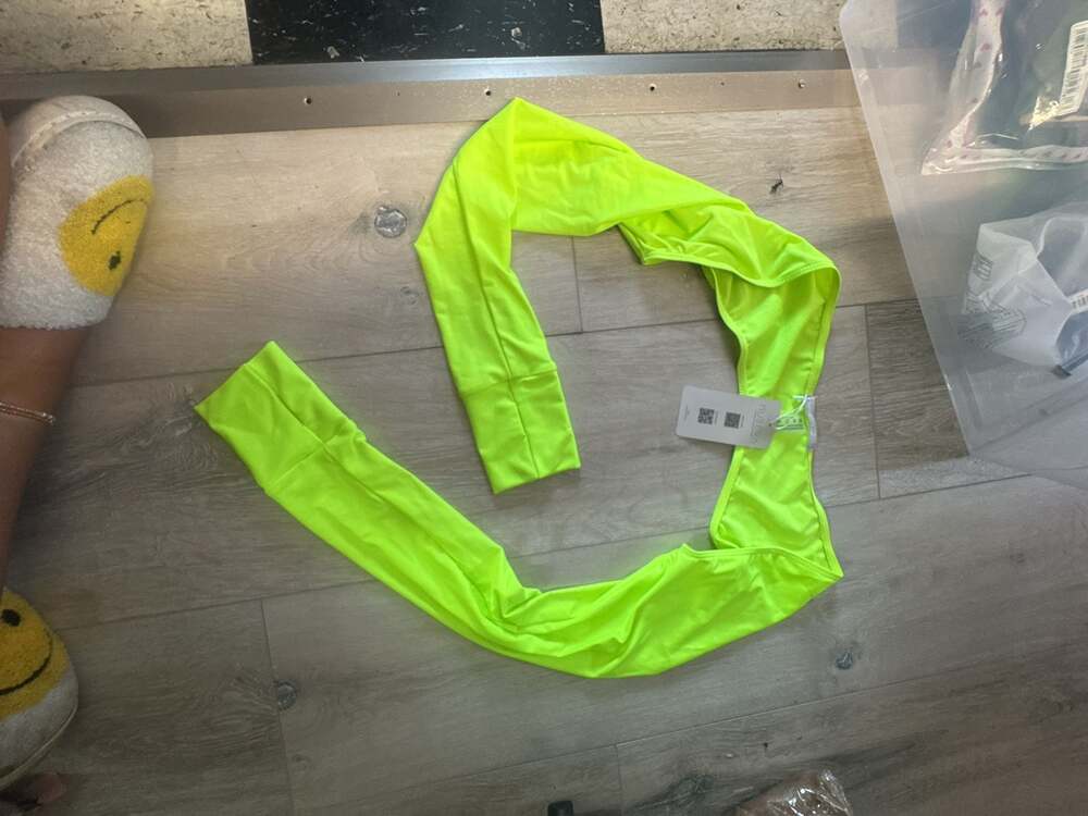 Musera Neon Yellow Long Sleeve Crop Top